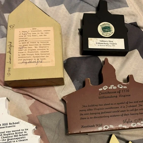 Incredible find. !! 19 pc set of carved n hand crafted wooden. ( most 1/2” wide - Picture 7 of 16